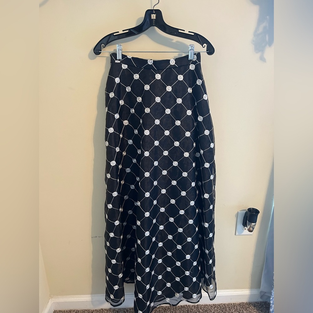 MSK Black and White Geometric Maxi Skirt